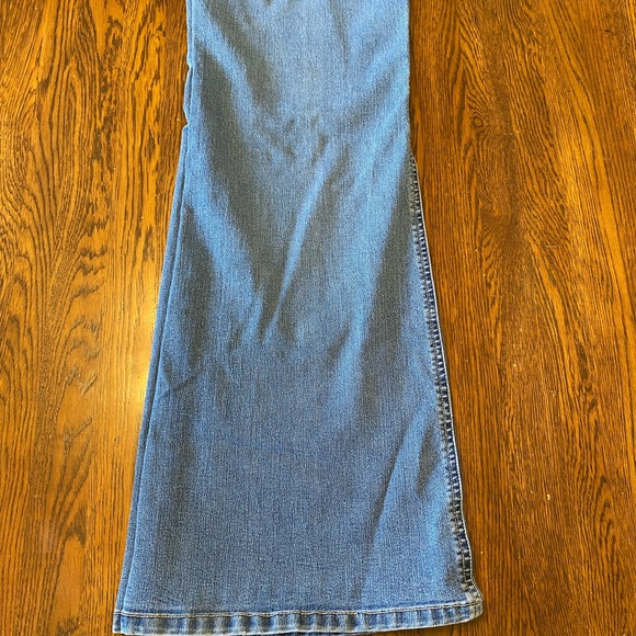 Junior Tilt Flare-leg Jeans, size 11 - Picture 3 of 5